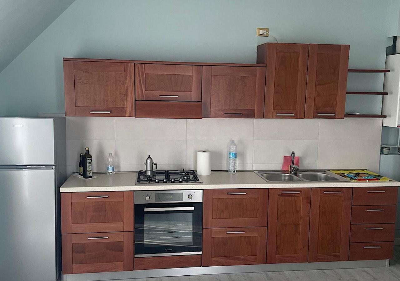 La Magnolia Apartaments IV Tulip Desenzano del Garda Eksteriør bilde
