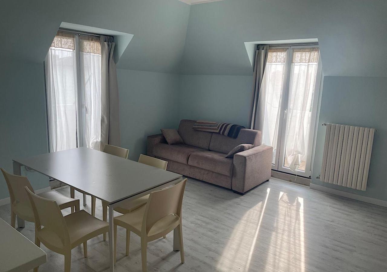 La Magnolia Apartaments IV Tulip Desenzano del Garda Eksteriør bilde